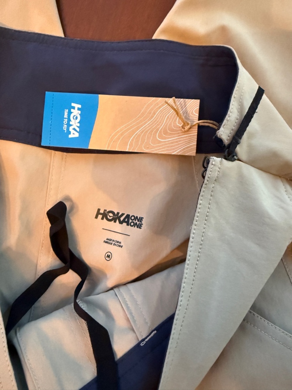 Hoka women's size medium Tan Hiking Pants - Picture 3 of 3